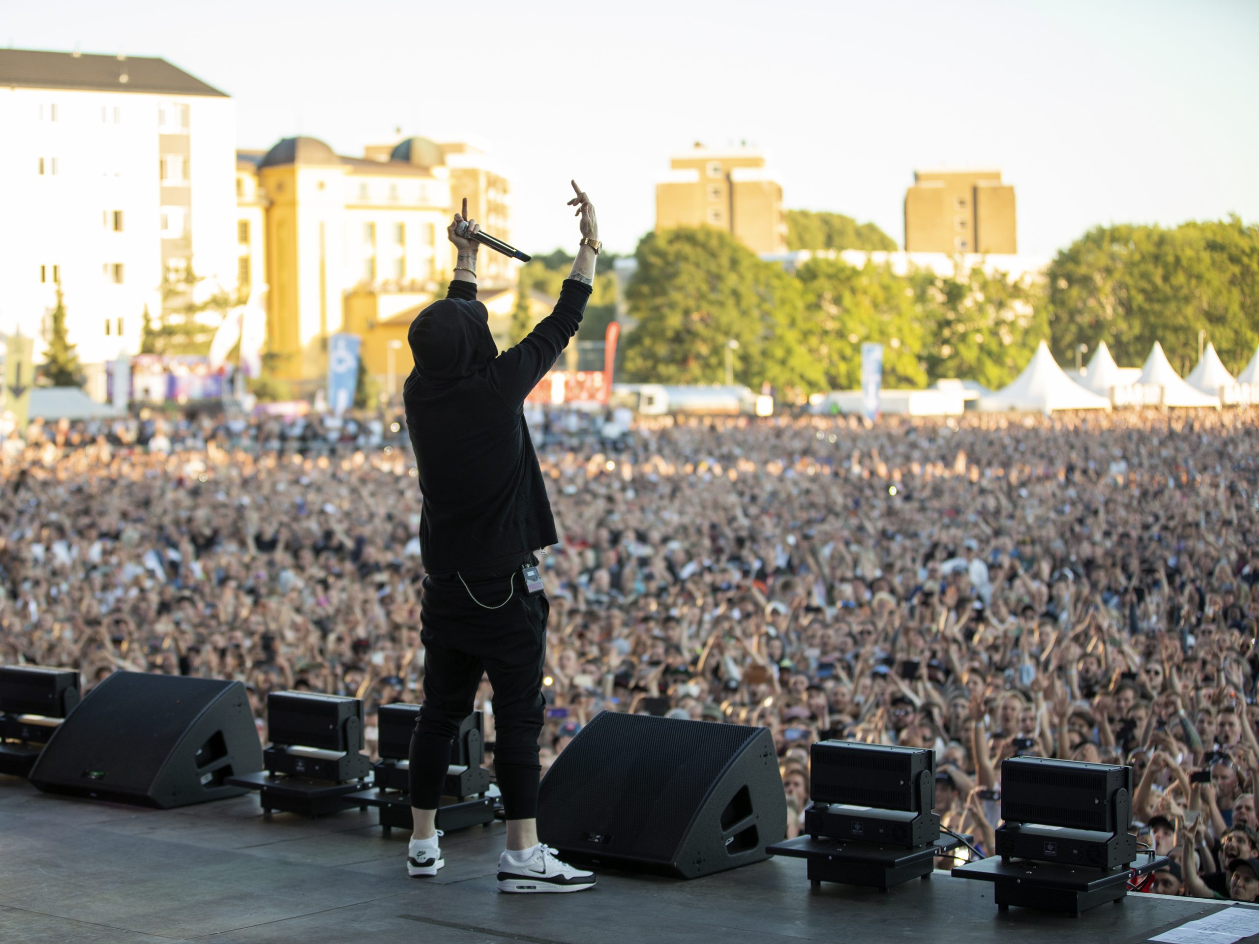 Конкретика концерт. Eminem Concert. Эминем концерт. Эминем концерт 2023. Эминем концерт 2020.